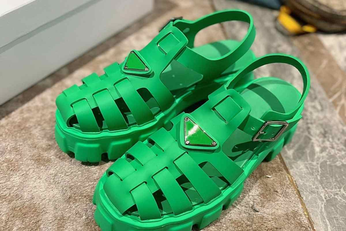  Plastic sandals for womens Purchase Price + Photo 